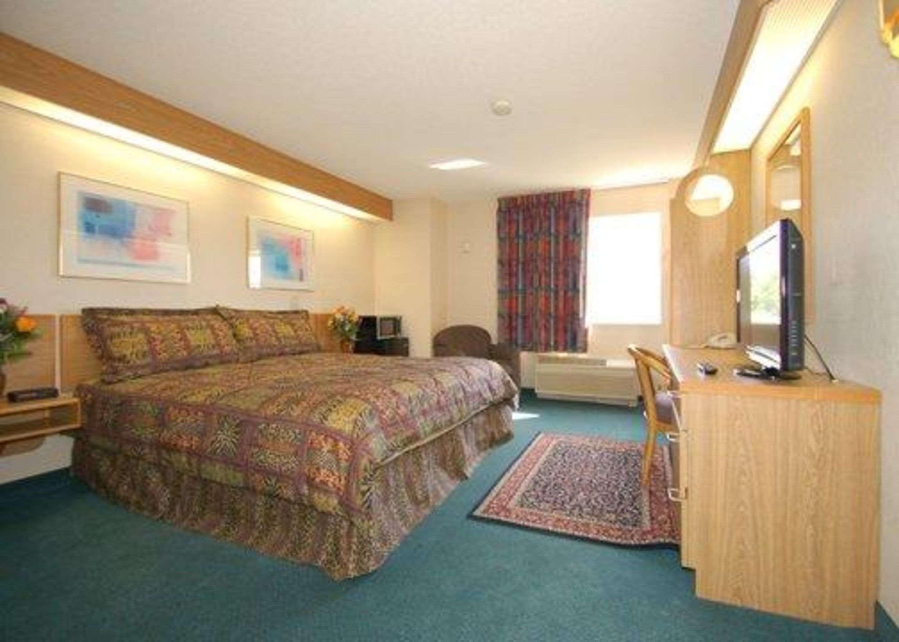 Rodeway Inn Willington North Eksteriør bilde