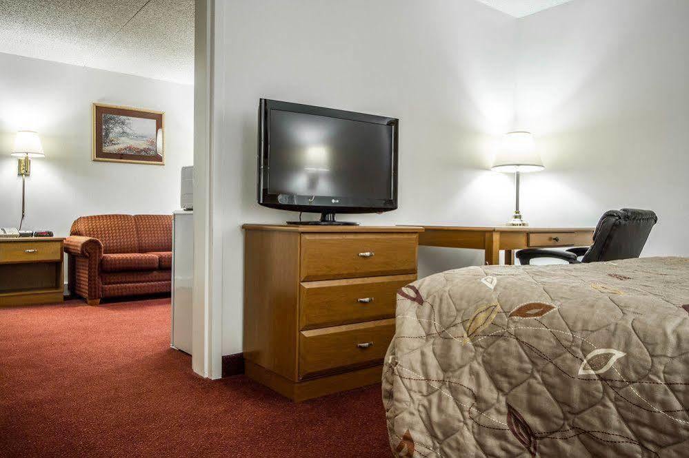 Rodeway Inn Willington North Eksteriør bilde